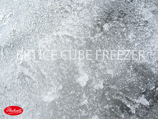 Ogni Big Ice Cube Freezer viene realizzato a mano, gli effetti ghiaccio sono unici ed irripetibili esattamente come il vero Ghiaccio
 