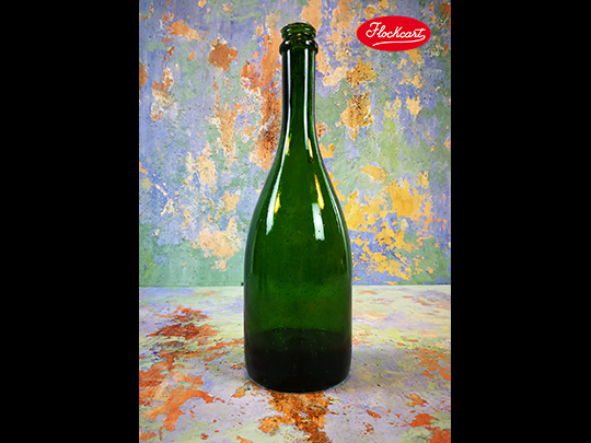 Bottiglia da Champagne in Crash Glass da Stuntman, indicata per varo navale, colori disponibili: Verde

 